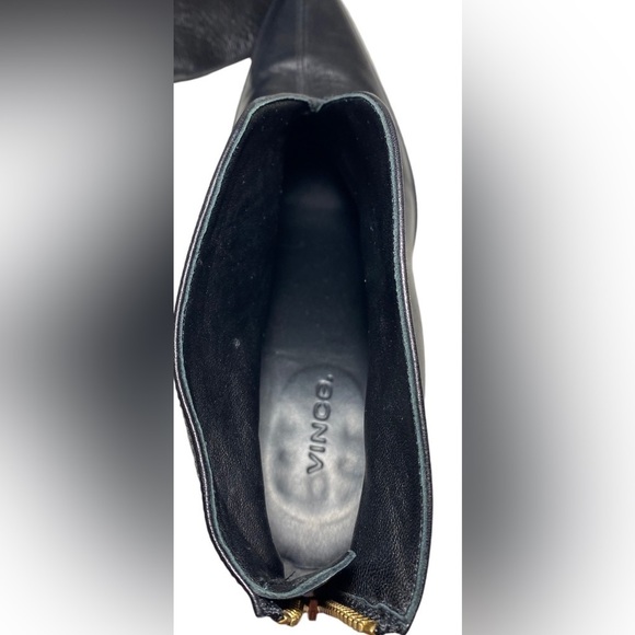 Vince Havana Notch Leather Bootie - Picture 5 of 7